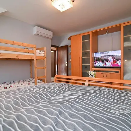 Var-lak Appartement *