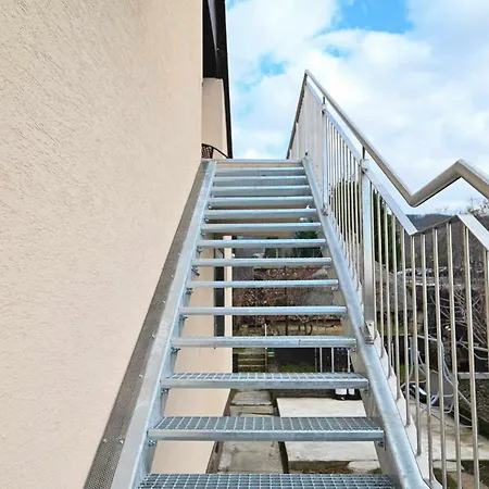 Var-lak Appartement Sümeg